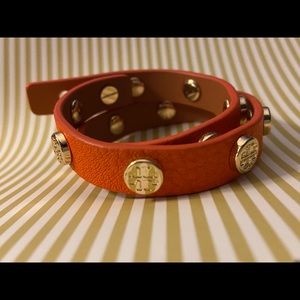 TORY BIRCH LEATHER WRAP BRACELET